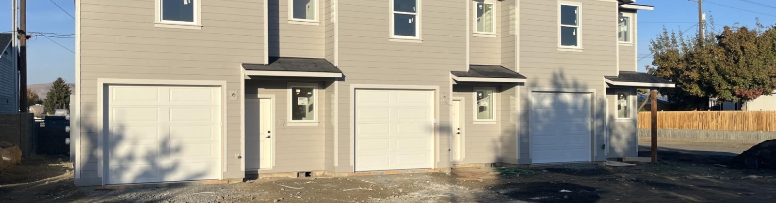 Carolina, Richland, Washington 99352, 9 Bedrooms Bedrooms, 0 ,6 BathroomsBathrooms,Multi-family,For Sale,Carolina,0,288815