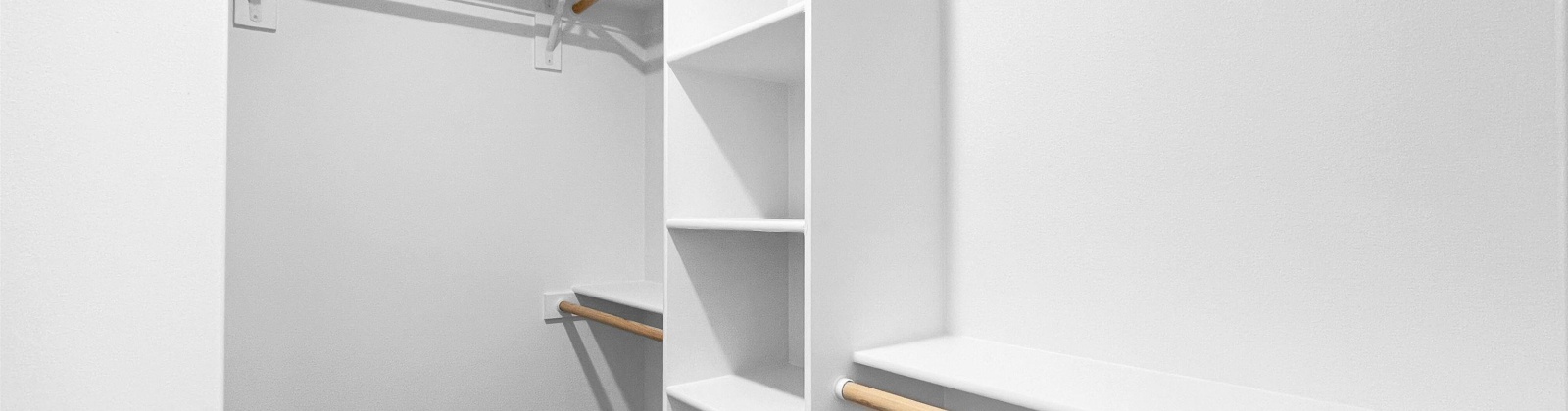 Carolina, Richland, Washington 99352, 9 Bedrooms Bedrooms, 0 ,6 BathroomsBathrooms,Multi-family,For Sale,Carolina,0,288815