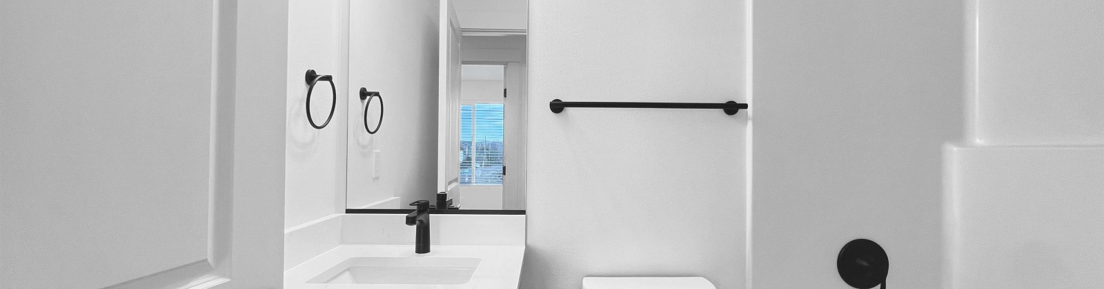 Carolina, Richland, Washington 99352, 9 Bedrooms Bedrooms, 0 ,6 BathroomsBathrooms,Multi-family,For Sale,Carolina,0,288815