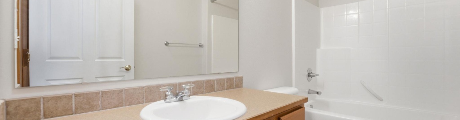 21st Avenue, Kennewick, Washington 99338, 2 Bedrooms Bedrooms, 0 ,2 BathroomsBathrooms,Condos/townhomes,For Sale,21st Avenue,0,288813