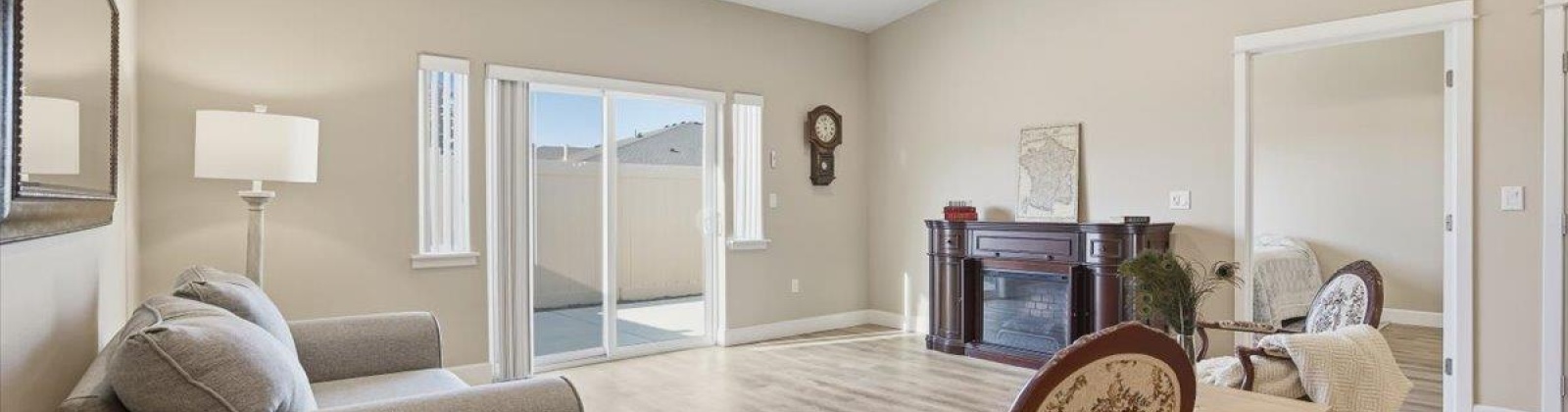 Elma Street, Kennewick, Washington 99338, 3 Bedrooms Bedrooms, 0 ,3 BathroomsBathrooms,Condos/townhomes,For Sale,Elma Street,0,288817