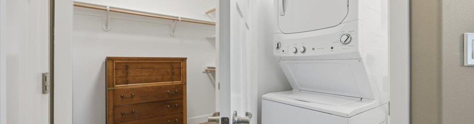 Elma Street, Kennewick, Washington 99338, 3 Bedrooms Bedrooms, 0 ,3 BathroomsBathrooms,Condos/townhomes,For Sale,Elma Street,0,288817