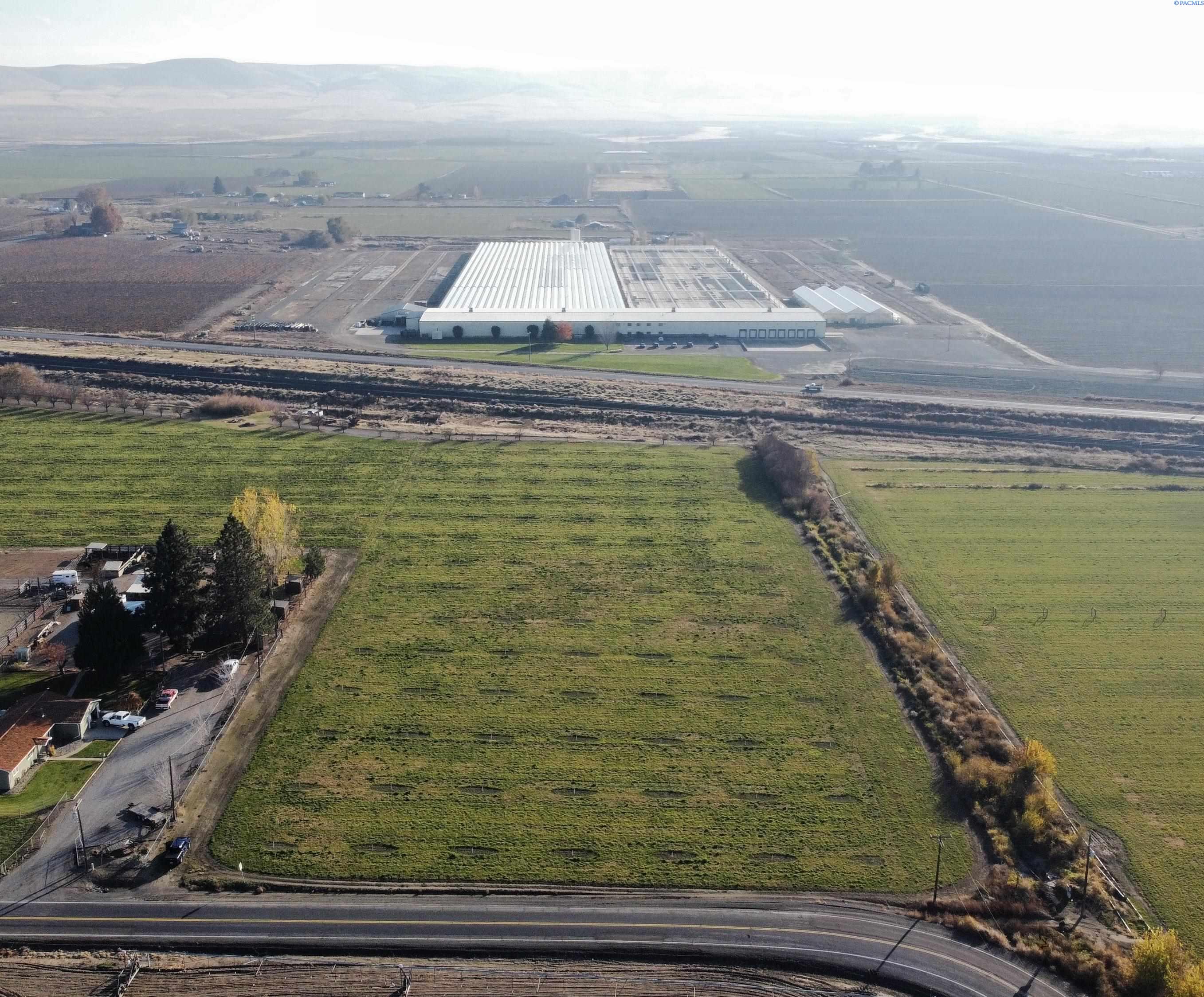 High School Road, Mabton, Washington 98935, 0 , 0 ,0,Land/lots,For Sale,High School Road,0,288836