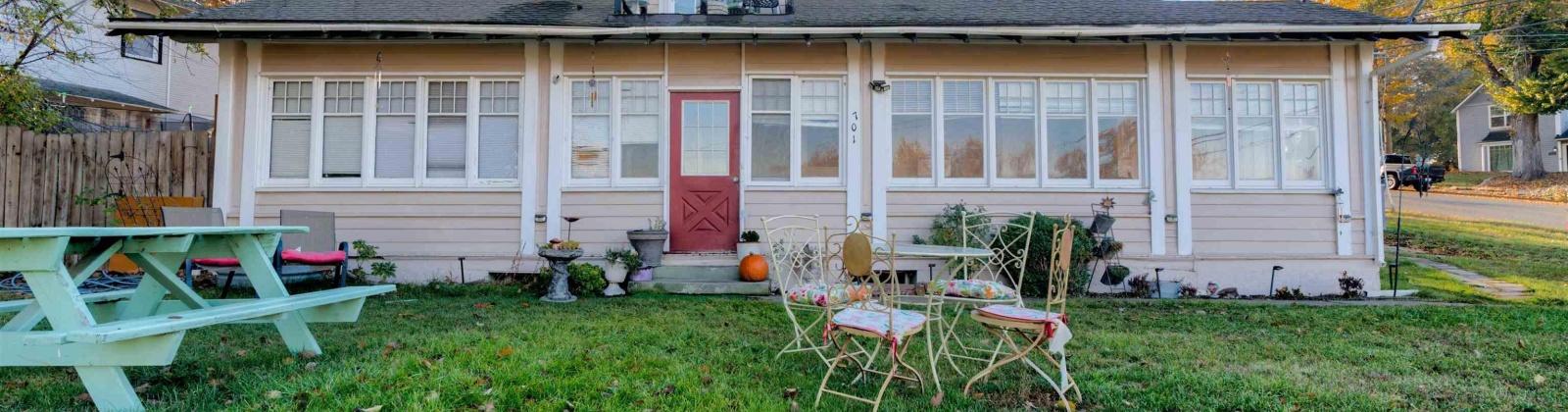 Crescent Ave, Sunnyside, Washington 98944, 4 Bedrooms Bedrooms, 0 ,3 BathroomsBathrooms,Houses,For Sale,Crescent Ave,0,288831