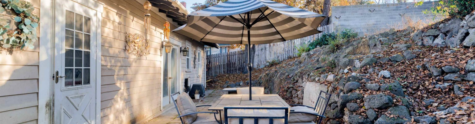 Crescent Ave, Sunnyside, Washington 98944, 4 Bedrooms Bedrooms, 0 ,3 BathroomsBathrooms,Houses,For Sale,Crescent Ave,0,288831