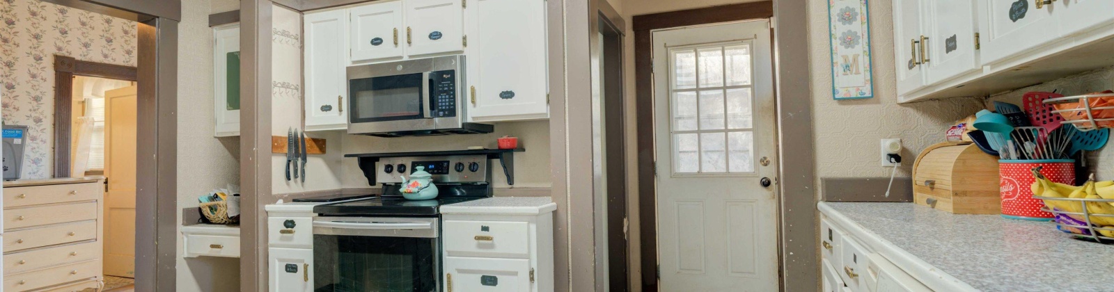 Crescent Ave, Sunnyside, Washington 98944, 4 Bedrooms Bedrooms, 0 ,3 BathroomsBathrooms,Houses,For Sale,Crescent Ave,0,288831