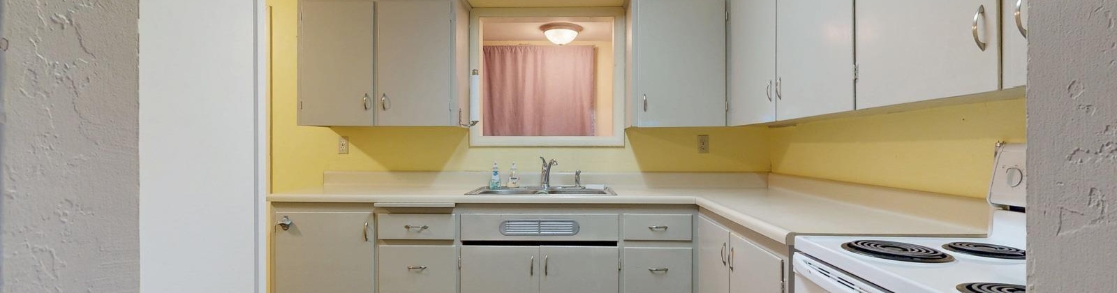 Ledbetter Street, Kennewick, Washington 99336, 3 Bedrooms Bedrooms, 0 ,1 BathroomBathrooms,Houses,For Sale,Ledbetter Street,0,288826