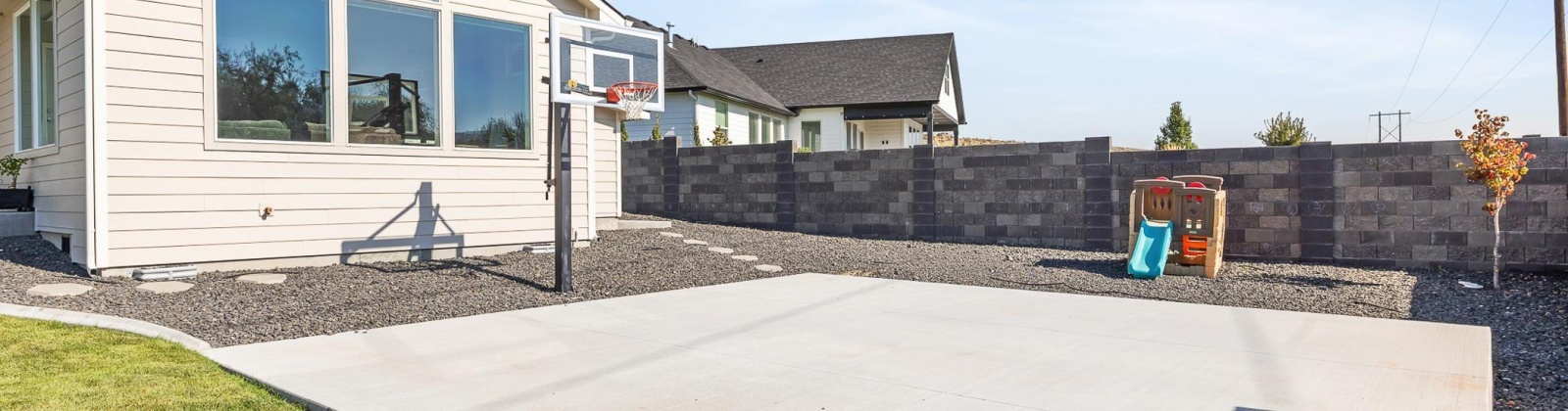 Badger Valley Way, Richland, Washington 99352, 3 Bedrooms Bedrooms, 0 ,3 BathroomsBathrooms,Houses,For Sale,Badger Valley Way,0,288827