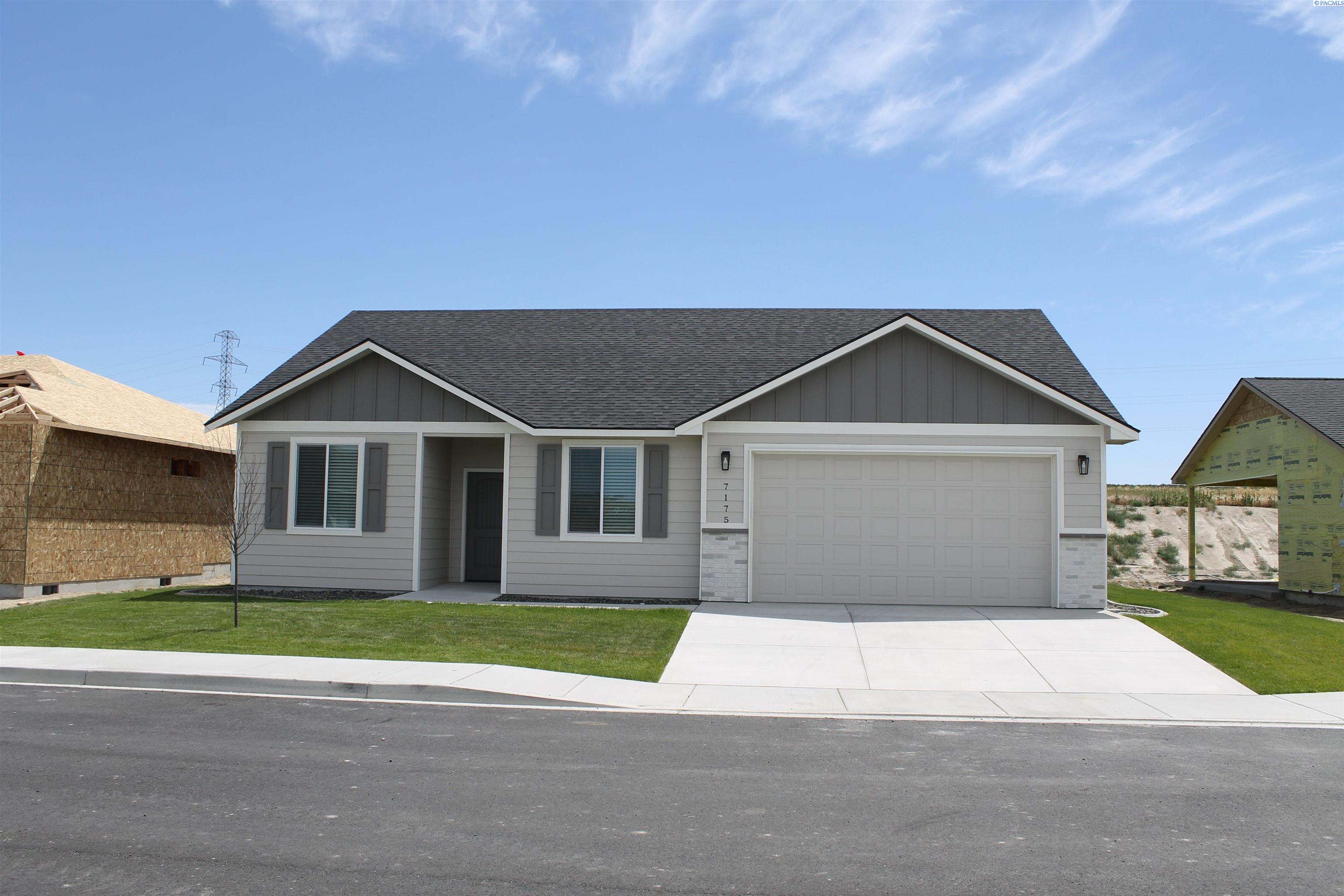 35th Ave, Kennewick, Washington 99338, 3 Bedrooms Bedrooms, 0 ,2 BathroomsBathrooms,Houses,For Rent,35th Ave,0,288846