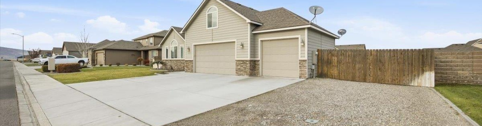 Cobalt Dr., West Richland, Washington 99353-6404, 4 Bedrooms Bedrooms, 0 ,2 BathroomsBathrooms,Houses,For Sale,Cobalt Dr.,0,288843