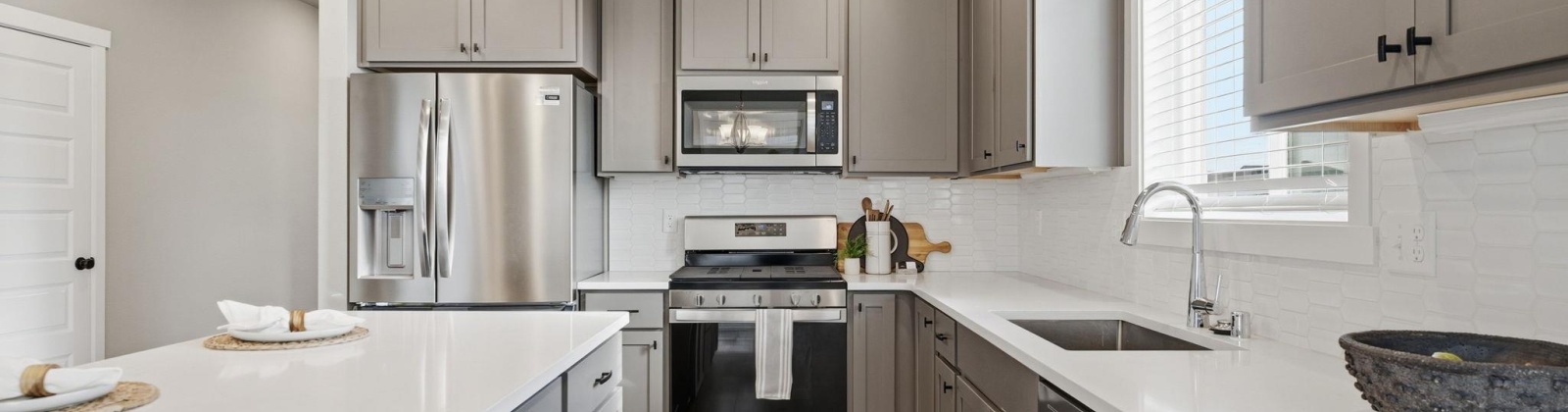 Blanchard Loop, West Richland, Washington 99353, 4 Bedrooms Bedrooms, 0 ,3 BathroomsBathrooms,Houses,For Sale,Blanchard Loop,0,288842