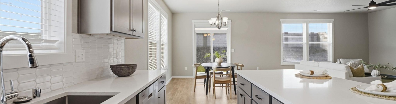 Blanchard Loop, West Richland, Washington 99353, 4 Bedrooms Bedrooms, 0 ,3 BathroomsBathrooms,Houses,For Sale,Blanchard Loop,0,288842