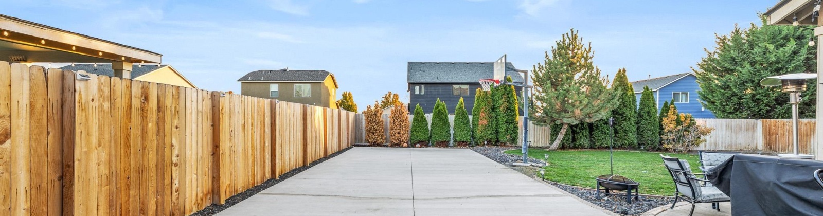 Malaga Dr, Pasco, Washington 99301, 4 Bedrooms Bedrooms, 0 ,3 BathroomsBathrooms,Houses,For Sale,Malaga Dr,0,288860