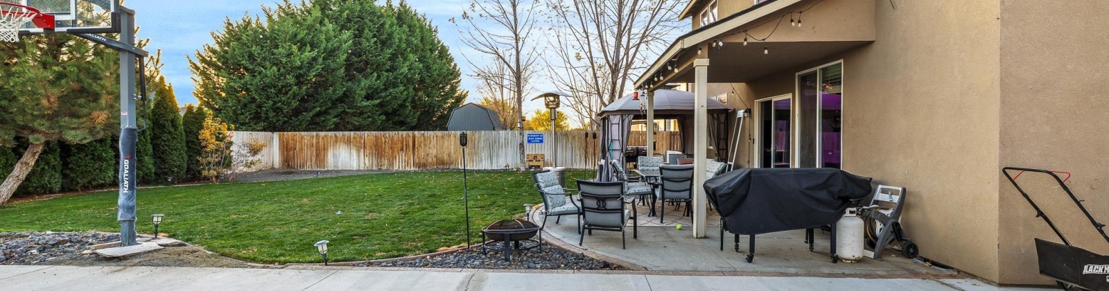 Malaga Dr, Pasco, Washington 99301, 4 Bedrooms Bedrooms, 0 ,3 BathroomsBathrooms,Houses,For Sale,Malaga Dr,0,288860