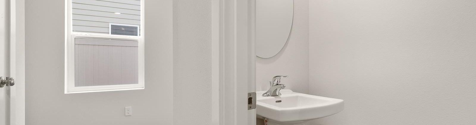 5th Place, Kennewick, Washington 99336, 4 Bedrooms Bedrooms, 0 ,3 BathroomsBathrooms,Houses,For Sale,5th Place,0,288859