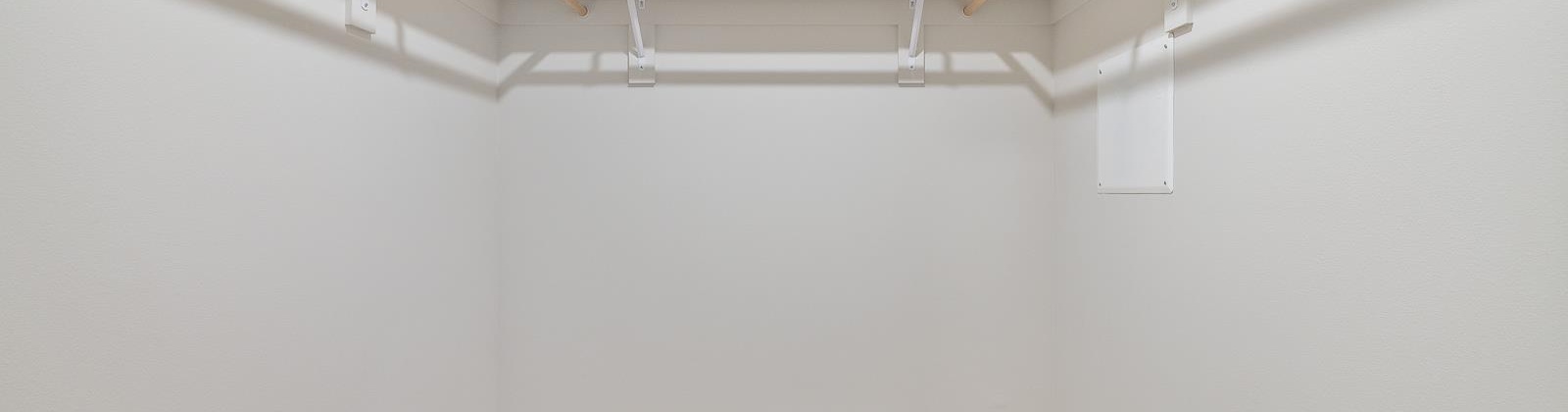 5th Place, Kennewick, Washington 99336, 4 Bedrooms Bedrooms, 0 ,3 BathroomsBathrooms,Houses,For Sale,5th Place,0,288859