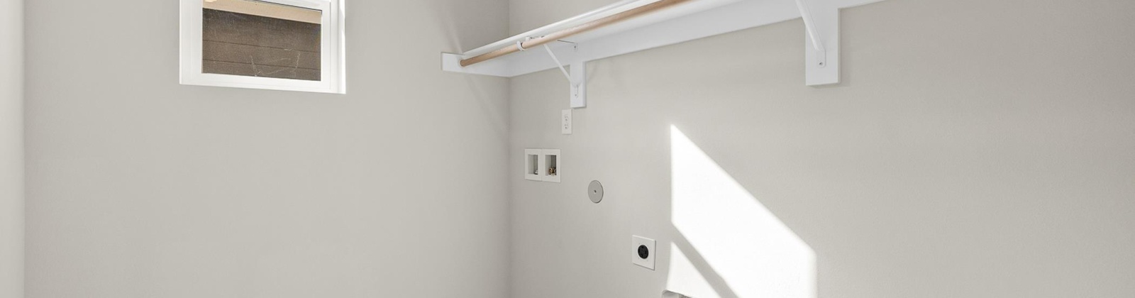 5th Place, Kennewick, Washington 99336, 4 Bedrooms Bedrooms, 0 ,3 BathroomsBathrooms,Houses,For Sale,5th Place,0,288858