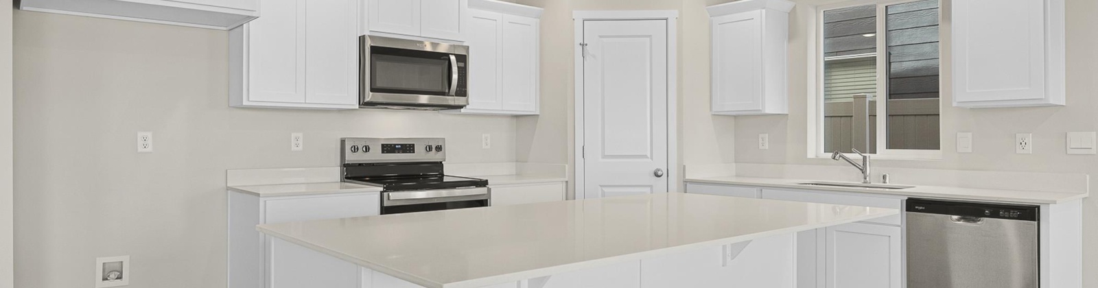 5th Place, Kennewick, Washington 99336, 4 Bedrooms Bedrooms, 0 ,3 BathroomsBathrooms,Houses,For Sale,5th Place,0,288858