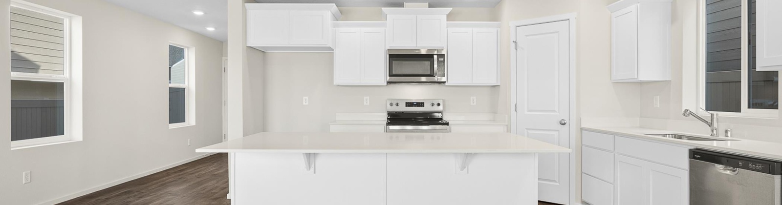 5th Place, Kennewick, Washington 99336, 4 Bedrooms Bedrooms, 0 ,3 BathroomsBathrooms,Houses,For Sale,5th Place,0,288858