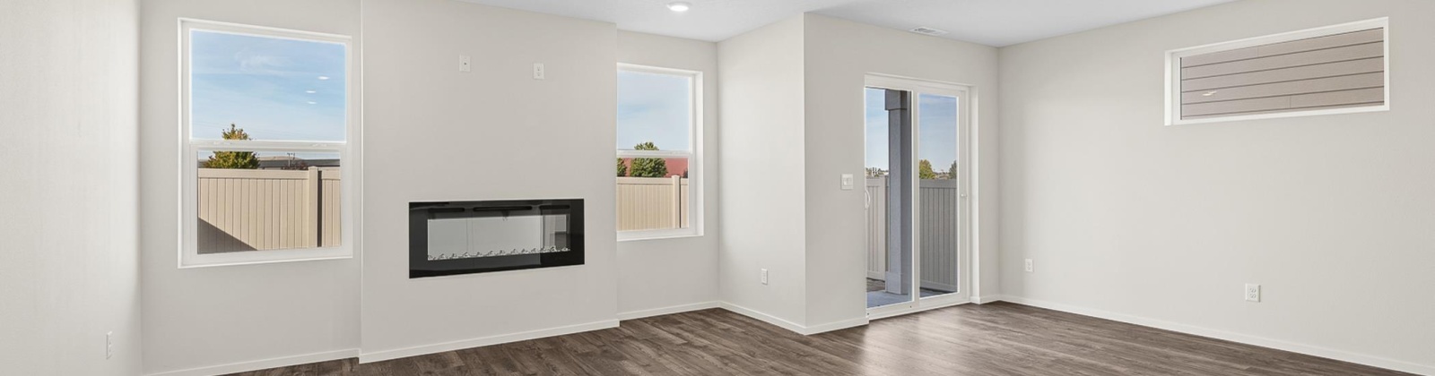 5th Place, Kennewick, Washington 99336, 4 Bedrooms Bedrooms, 0 ,3 BathroomsBathrooms,Houses,For Sale,5th Place,0,288858