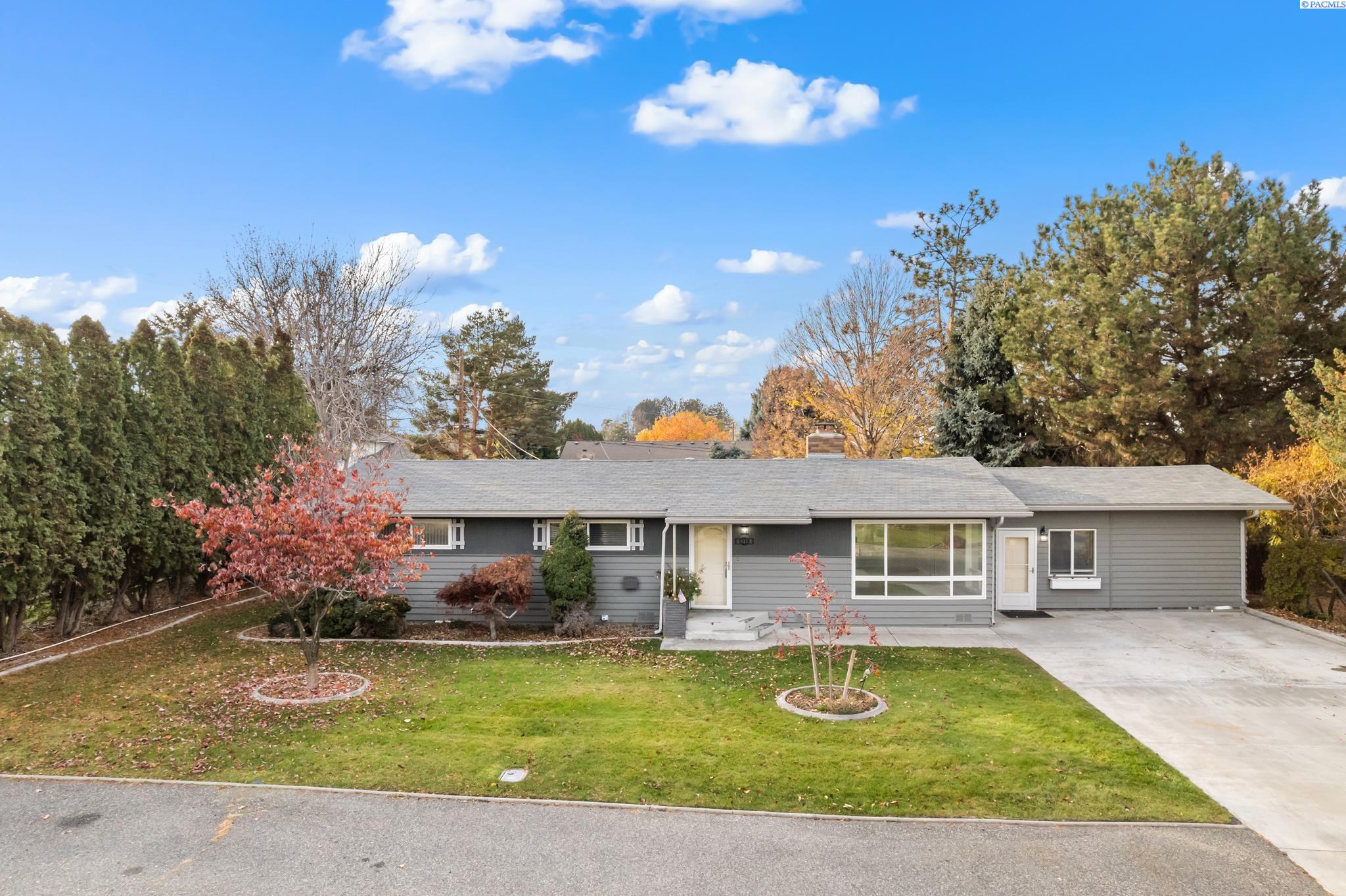 Yost, Kennewick, Washington 99336-1512, 4 Bedrooms Bedrooms, 0 ,2 BathroomsBathrooms,Houses,For Sale,Yost,0,288854