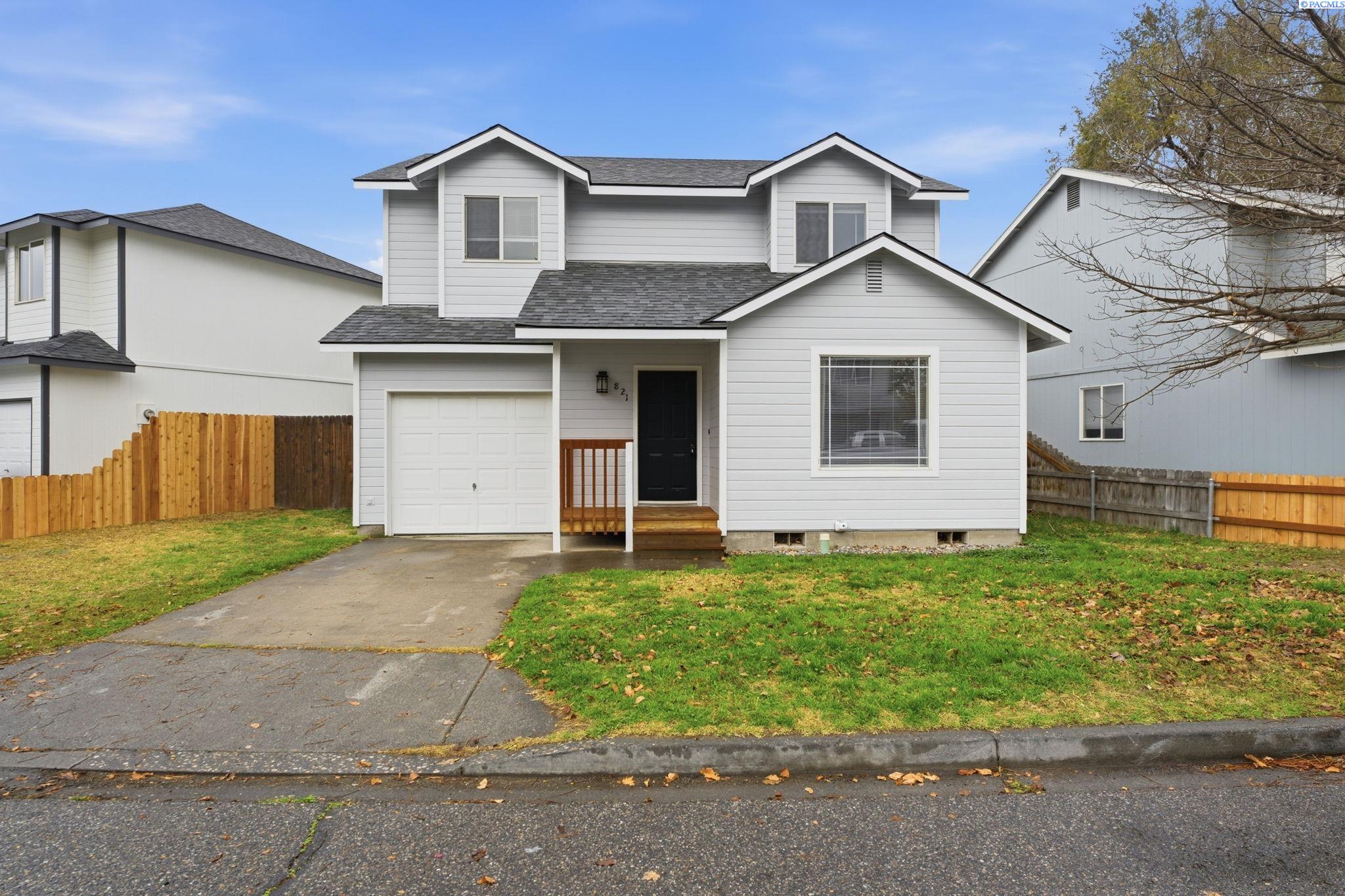Elm St., Kennewick, Washington 99336, 3 Bedrooms Bedrooms, 0 ,3 BathroomsBathrooms,Houses,For Sale,Elm St.,0,288875