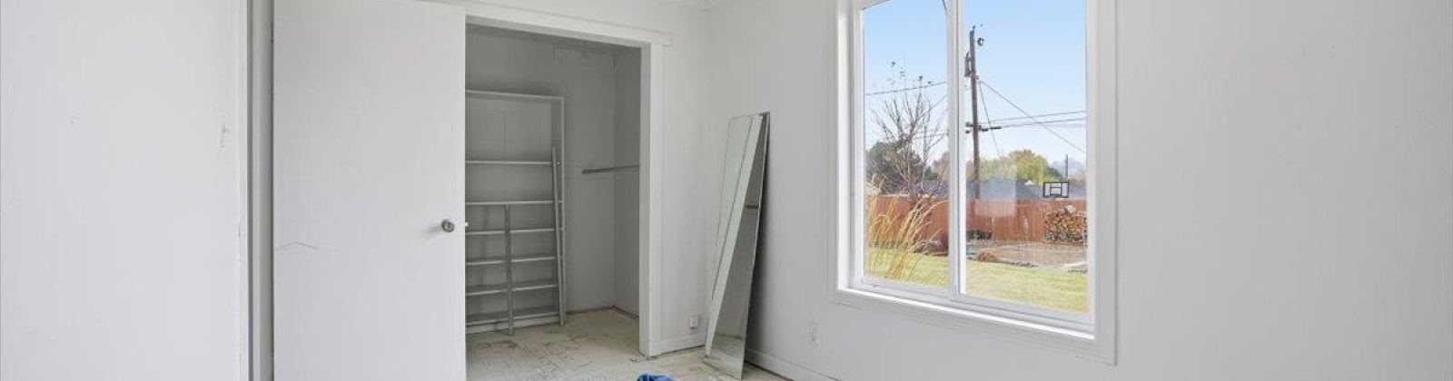 Fruitland St, Kennewick, Washington 99336, 3 Bedrooms Bedrooms, 0 ,1 BathroomBathrooms,Houses,For Sale,Fruitland St,0,288869