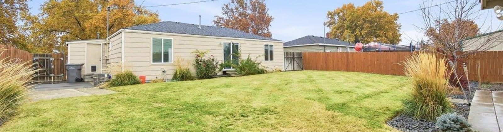 Fruitland St, Kennewick, Washington 99336, 3 Bedrooms Bedrooms, 0 ,1 BathroomBathrooms,Houses,For Sale,Fruitland St,0,288869