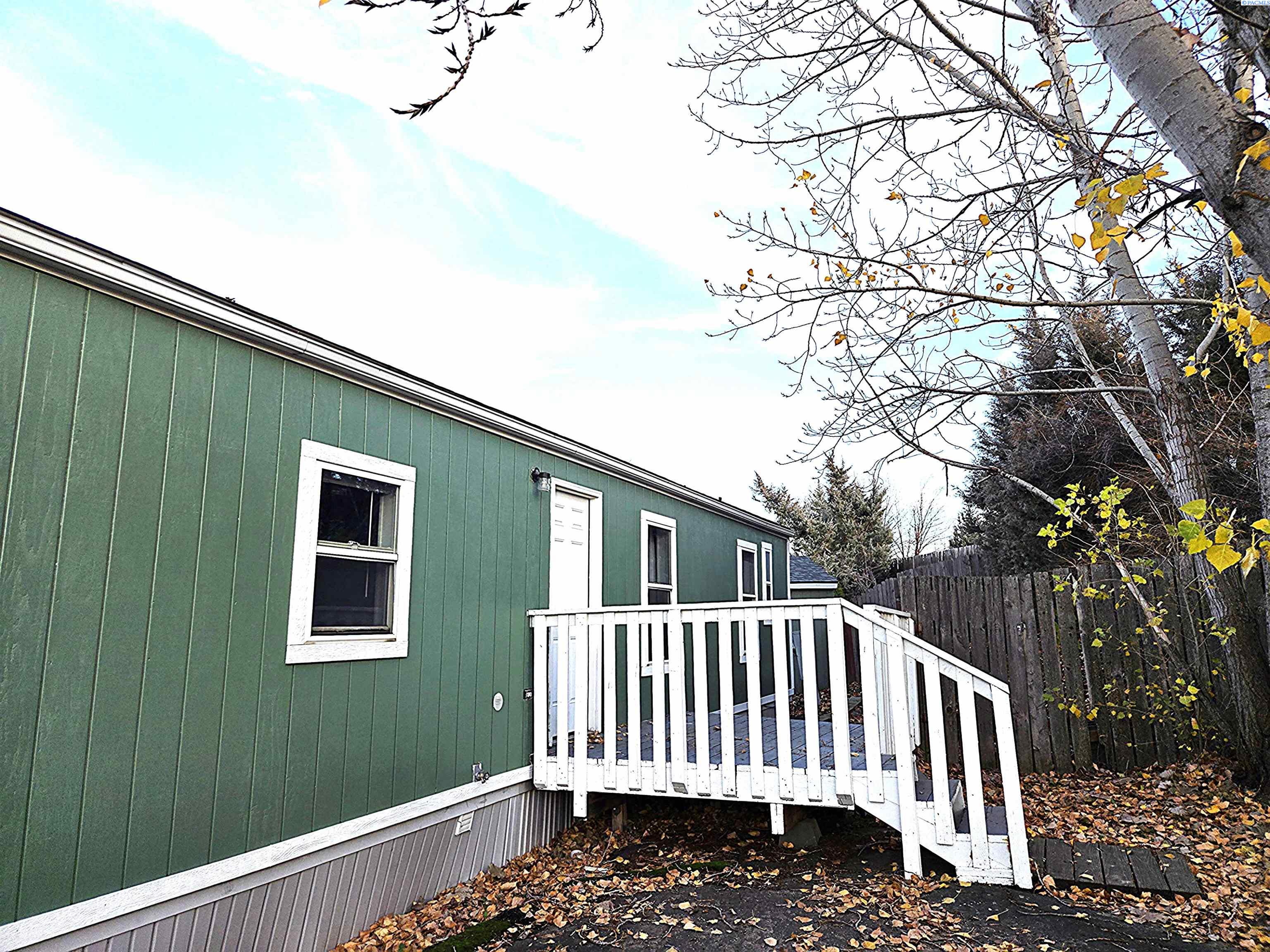 Golden Hills #54, Pullman, Washington 99163-1063, 2 Bedrooms Bedrooms, 0 ,2 BathroomsBathrooms,Manufactured Homes,For Sale,Golden Hills #54,0,288866