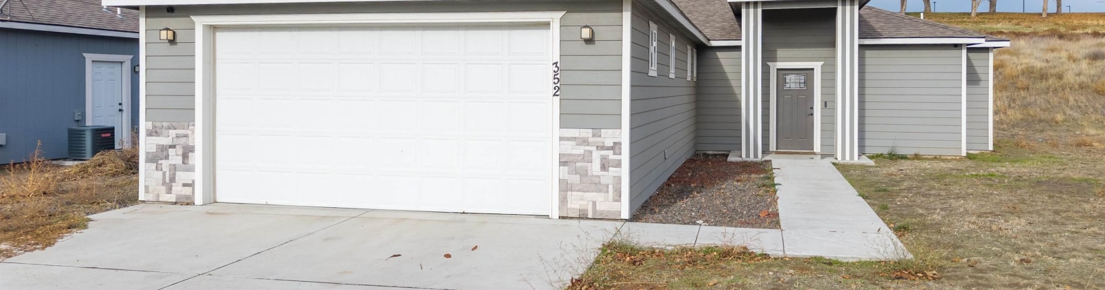 Davis St, Connell, Washington 99326, 4 Bedrooms Bedrooms, 0 ,3 BathroomsBathrooms,Houses,For Sale,Davis St,0,288884