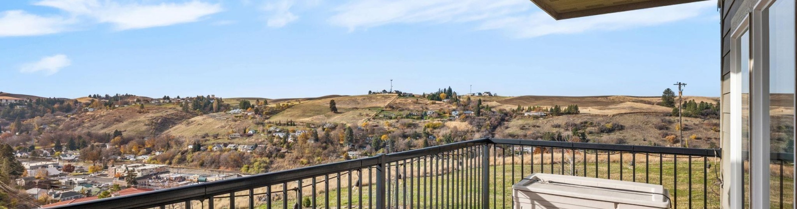 Della St, Colfax, Washington 99111, 3 Bedrooms Bedrooms, 0 ,2 BathroomsBathrooms,Houses,For Sale,Della St,0,288880