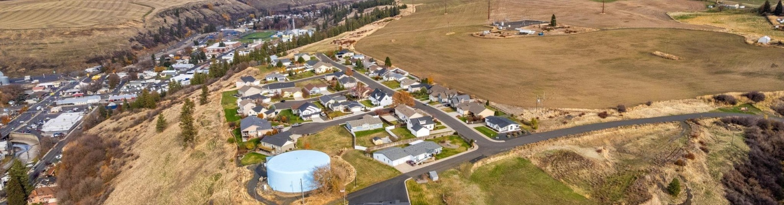 Della St, Colfax, Washington 99111, 3 Bedrooms Bedrooms, 0 ,2 BathroomsBathrooms,Houses,For Sale,Della St,0,288880