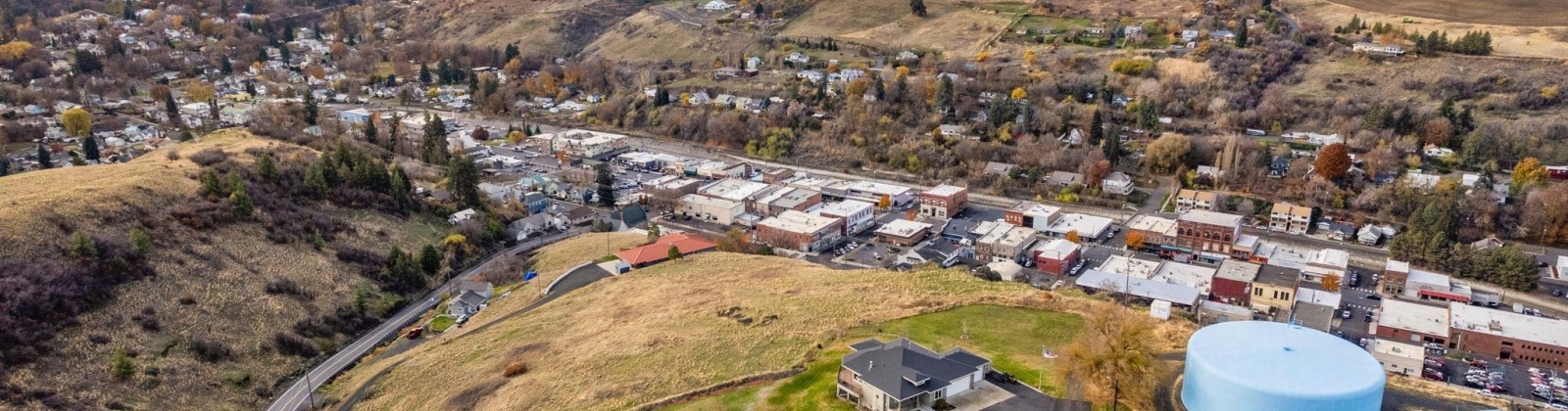 Della St, Colfax, Washington 99111, 3 Bedrooms Bedrooms, 0 ,2 BathroomsBathrooms,Houses,For Sale,Della St,0,288880