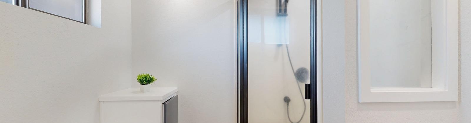 King Drive, West Richland, Washington 99353, 4 Bedrooms Bedrooms, 0 ,3 BathroomsBathrooms,Houses,For Sale,King Drive,0,285795