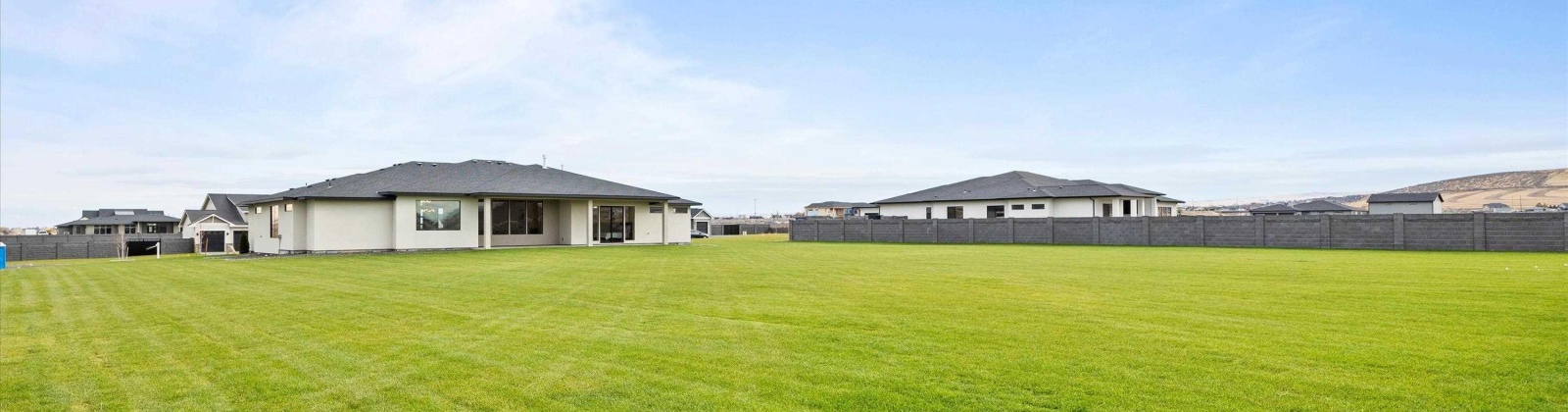 Ambrosia Street, Kennewick, Washington 99338, 4 Bedrooms Bedrooms, 0 ,4 BathroomsBathrooms,Houses,For Sale,Ambrosia Street,0,288890