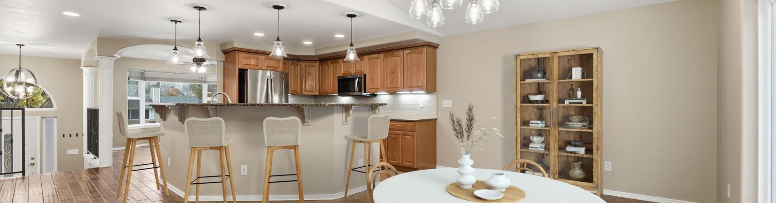 Lincoln Street, Kennewick, Washington 99336-1823, 4 Bedrooms Bedrooms, 0 ,3 BathroomsBathrooms,Houses,For Sale,Lincoln Street,0,288886