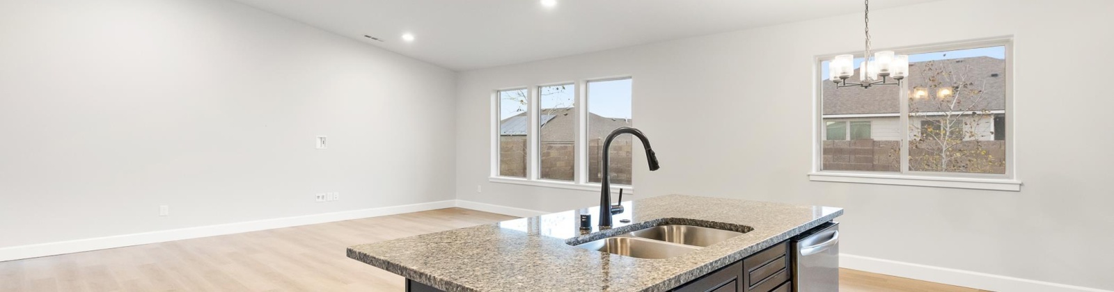 Ariana Ln, Pasco, Washington 99301, 4 Bedrooms Bedrooms, 0 ,2 BathroomsBathrooms,Houses,For Sale,Ariana Ln,0,288891