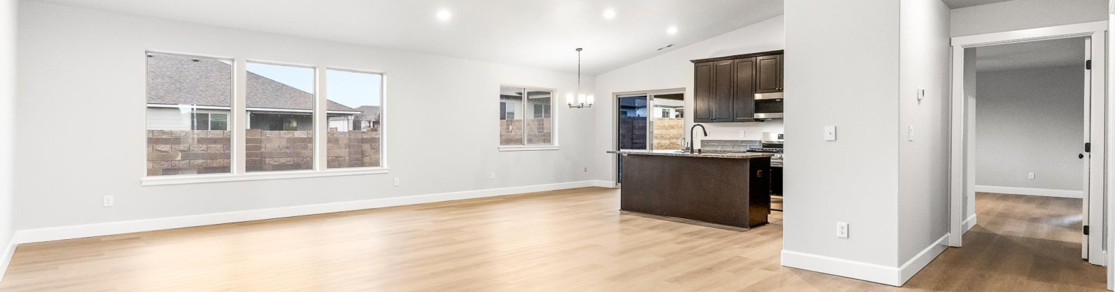 Ariana Ln, Pasco, Washington 99301, 4 Bedrooms Bedrooms, 0 ,2 BathroomsBathrooms,Houses,For Sale,Ariana Ln,0,288891