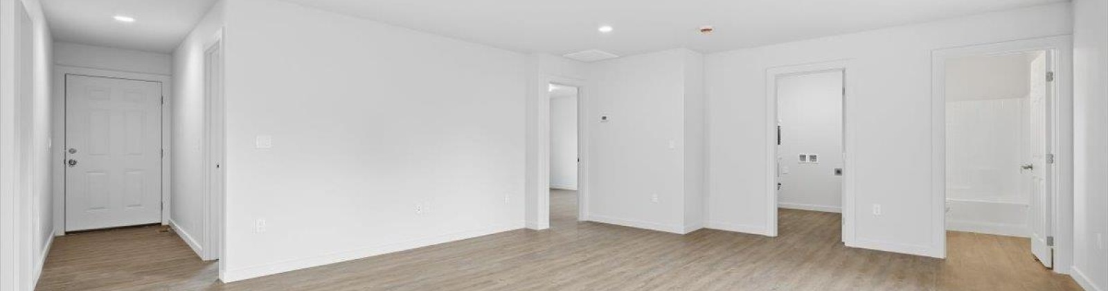 South St, Sunnyside, Washington 98944, 6 Bedrooms Bedrooms, 0 ,4 BathroomsBathrooms,Multi-family,For Sale,South St,0,288897