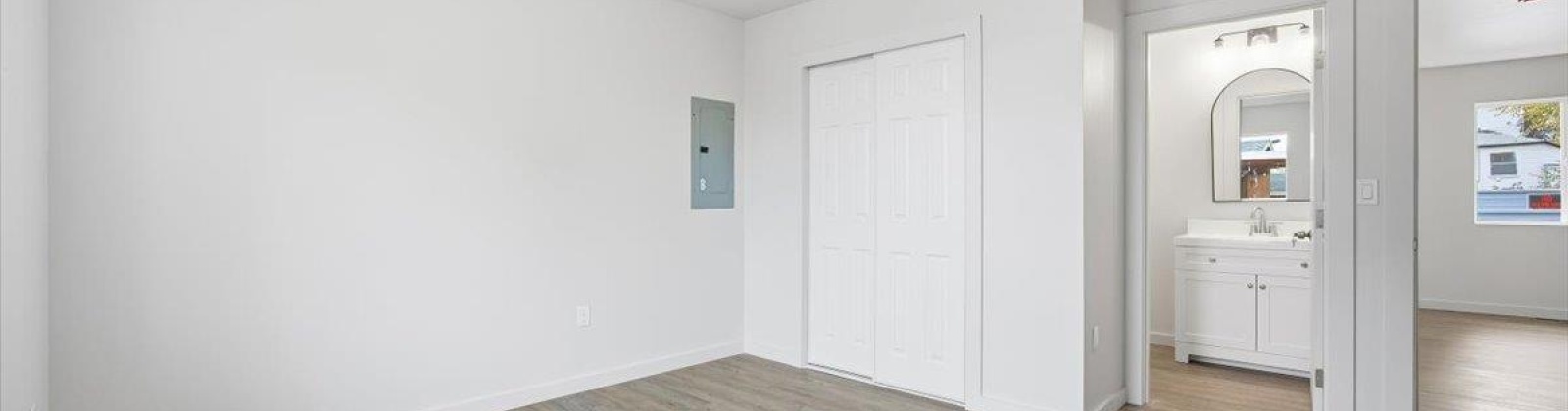 South St, Sunnyside, Washington 98944, 6 Bedrooms Bedrooms, 0 ,4 BathroomsBathrooms,Multi-family,For Sale,South St,0,288897