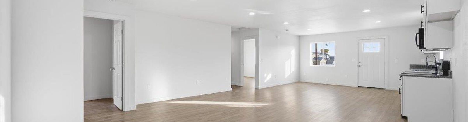 South St, Sunnyside, Washington 98944, 6 Bedrooms Bedrooms, 0 ,4 BathroomsBathrooms,Multi-family,For Sale,South St,0,288897