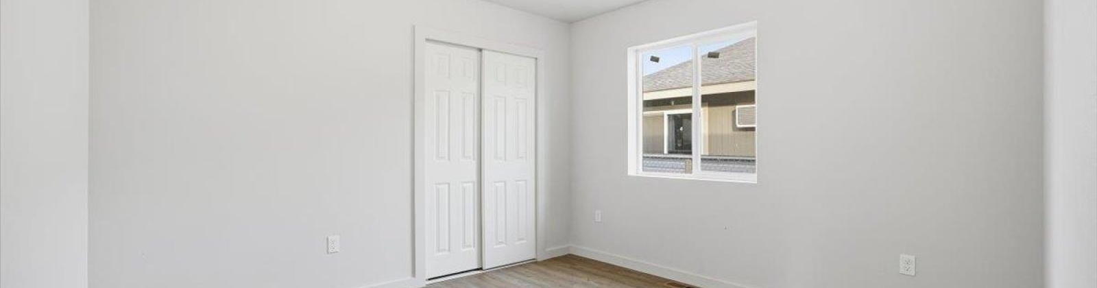 South St, Sunnyside, Washington 98944, 6 Bedrooms Bedrooms, 0 ,4 BathroomsBathrooms,Multi-family,For Sale,South St,0,288897