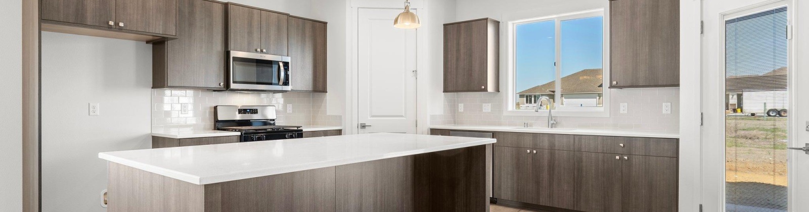 Dusty Maiden Dr, Pasco, Washington 99301, 3 Bedrooms Bedrooms, 0 ,3 BathroomsBathrooms,Houses,For Sale,Dusty Maiden Dr,0,288907