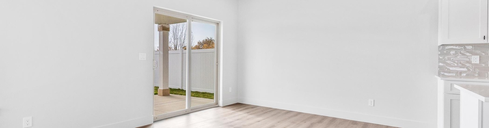 Grapevine Ct, West Richland, Washington 99353, 3 Bedrooms Bedrooms, 0 ,3 BathroomsBathrooms,Condos/townhomes,For Sale,Grapevine Ct,0,288902