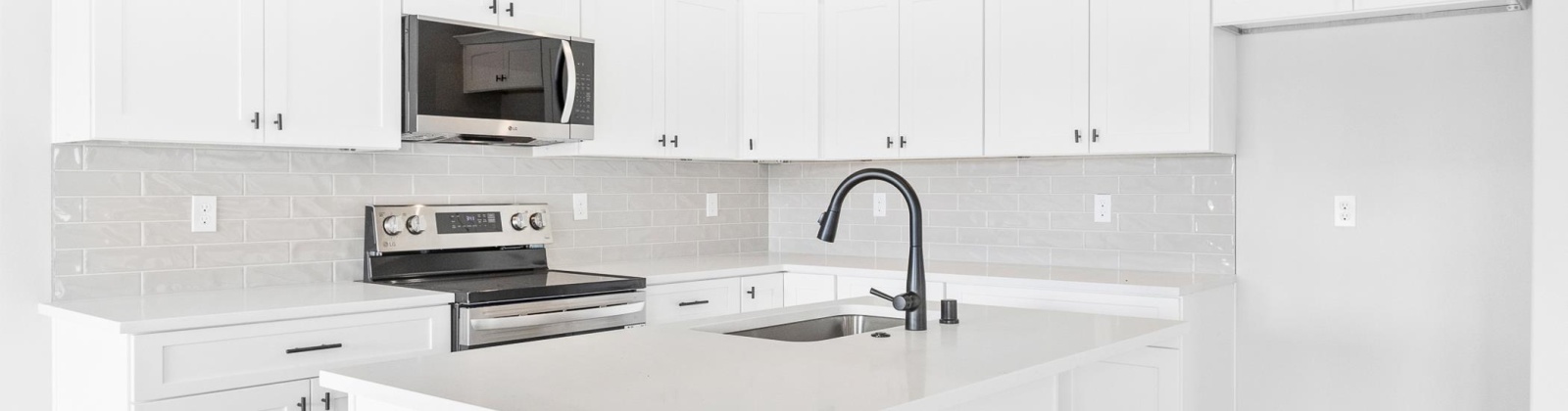 Grapevine Ct, West Richland, Washington 99353, 3 Bedrooms Bedrooms, 0 ,3 BathroomsBathrooms,Condos/townhomes,For Sale,Grapevine Ct,0,288902