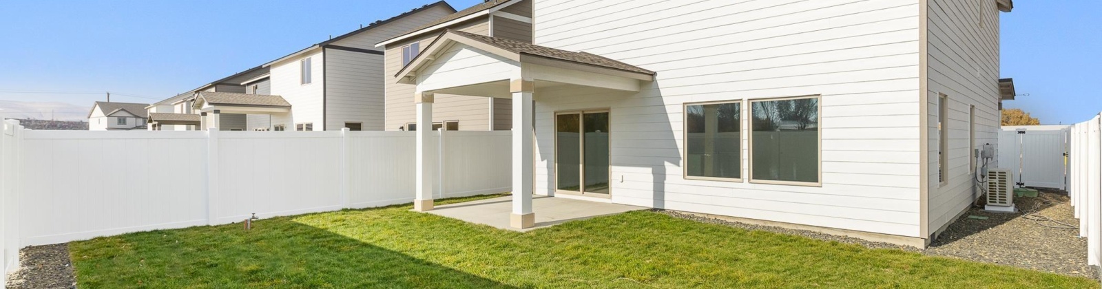 Grapevine Ct, West Richland, Washington 99353, 3 Bedrooms Bedrooms, 0 ,3 BathroomsBathrooms,Condos/townhomes,For Sale,Grapevine Ct,0,288902