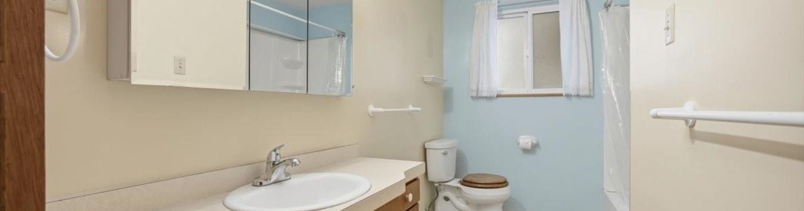 13Th Ave, Kennewick, Washington 99337-4726, 3 Bedrooms Bedrooms, 0 ,2 BathroomsBathrooms,Houses,For Sale,13Th Ave,0,288917