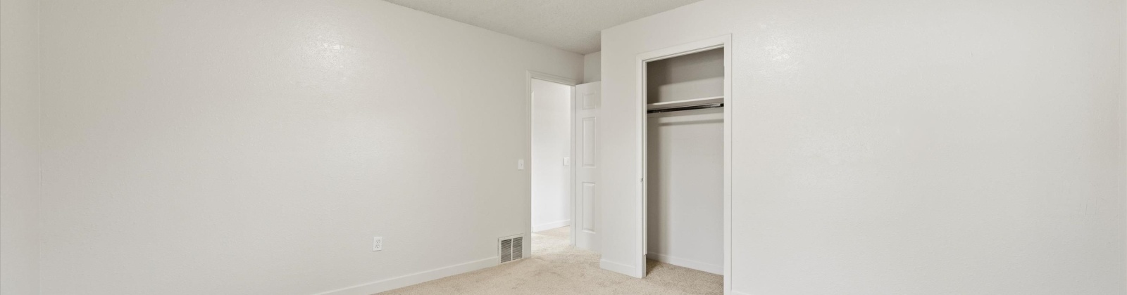 Thayer Dr, Richland, Washington 99354, 7 Bedrooms Bedrooms, 0 ,3 BathroomsBathrooms,Houses,For Sale,Thayer Dr,0,288916