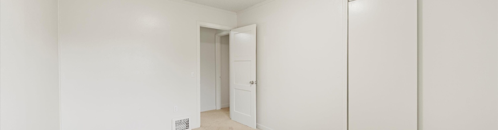 Thayer Dr, Richland, Washington 99354, 7 Bedrooms Bedrooms, 0 ,3 BathroomsBathrooms,Houses,For Sale,Thayer Dr,0,288916