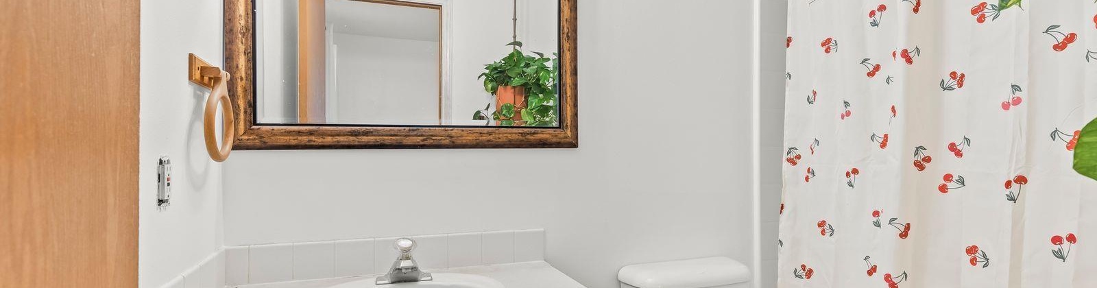 3rd Avenue, Othello, Washington 99344, 4 Bedrooms Bedrooms, 0 ,3 BathroomsBathrooms,Houses,For Sale,3rd Avenue,0,288909